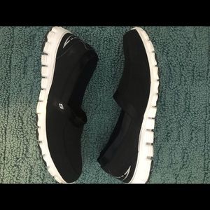 Sketchers Memory foam